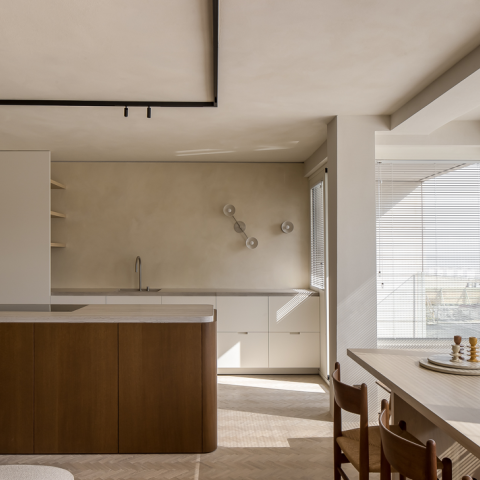 Oak light Residence LA